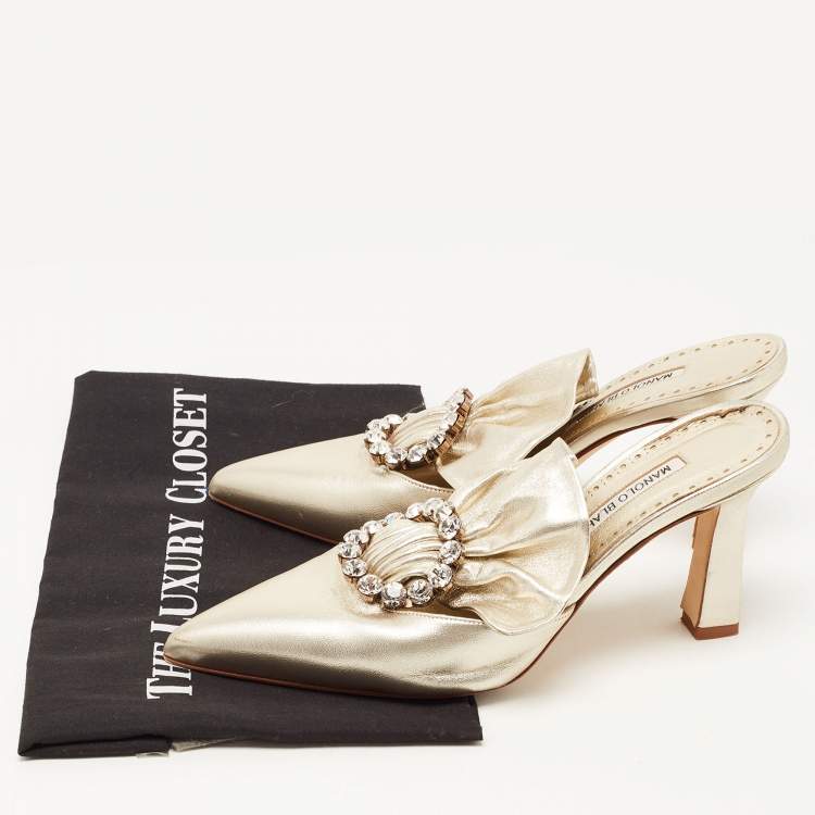 Pre Owned Manolo Blahnik Metallic Gold Leather Crystal Embellished Mules Size 38.5     