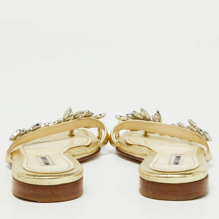 مملوكة مسبقًا Manolo Blahnik Gold Leather Crystal Embellished Toe Ring Flat Slides Size 38
