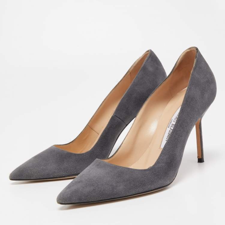 مملوكة مسبقًا Manolo Blahnik Grey Suede BB Pumps Size 36.5