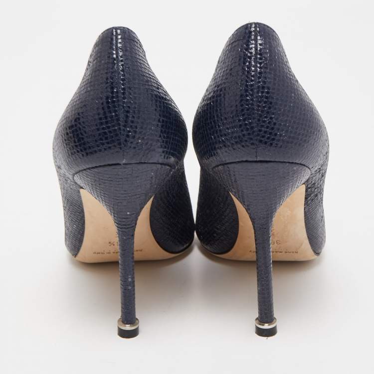 Pre Owned Manolo Blahnik Navy Blue Textured Leather Hangisi Pumps Size 36.5