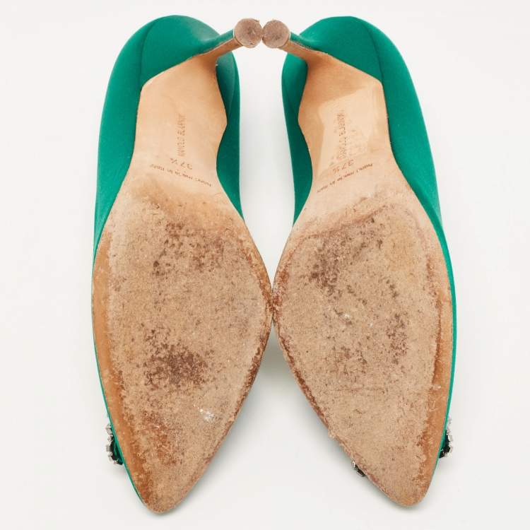 Pre Owned Manolo Blahnik Green Satin Hangisi Crystal Embellished Pumps Size 37.5