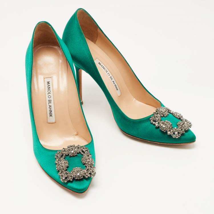 Pre Owned Manolo Blahnik Green Satin Hangisi Crystal Embellished Pumps Size 37.5