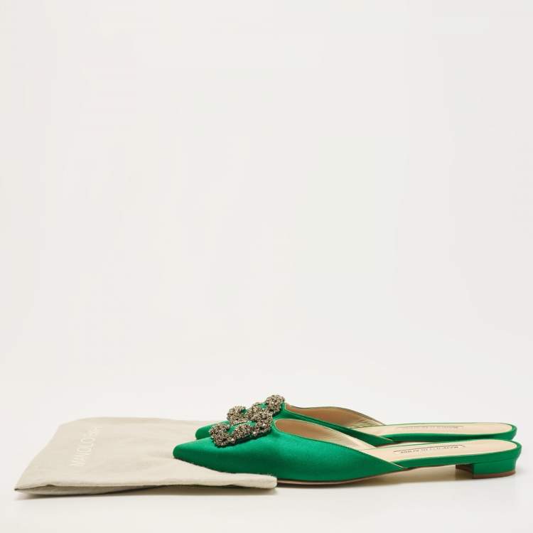 Pre Owned Manolo Blahnik Green Satin Hangisi Crystal Embellished Flat Mules Size 42