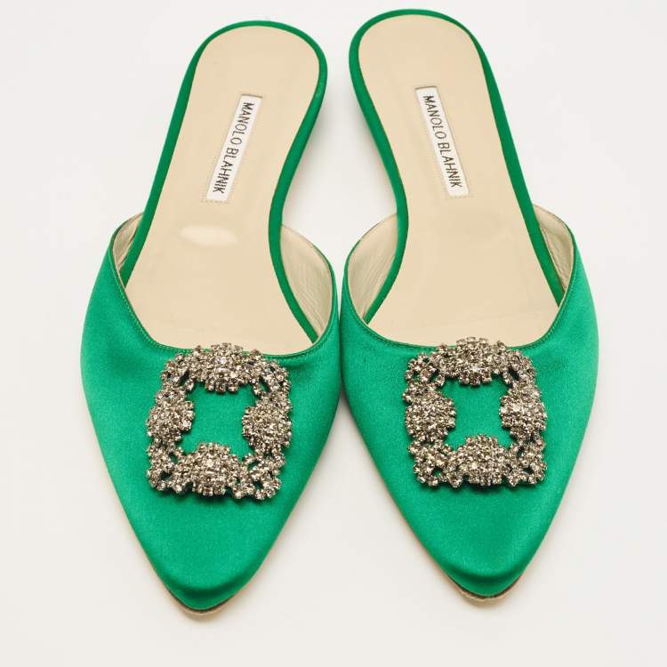 Pre Owned Manolo Blahnik Green Satin Hangisi Crystal Embellished Flat Mules Size 42