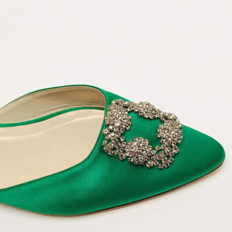 Pre Owned Manolo Blahnik Green Satin Hangisi Crystal Embellished Flat Mules Size 42