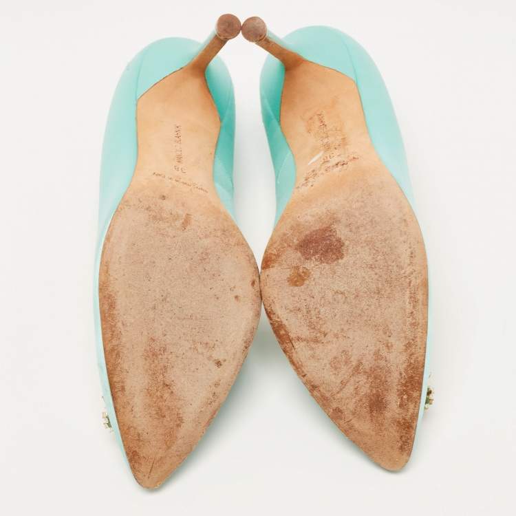Pre Owned Manolo Blahnik Turquoise Satin Hangisi Pumps Size 38