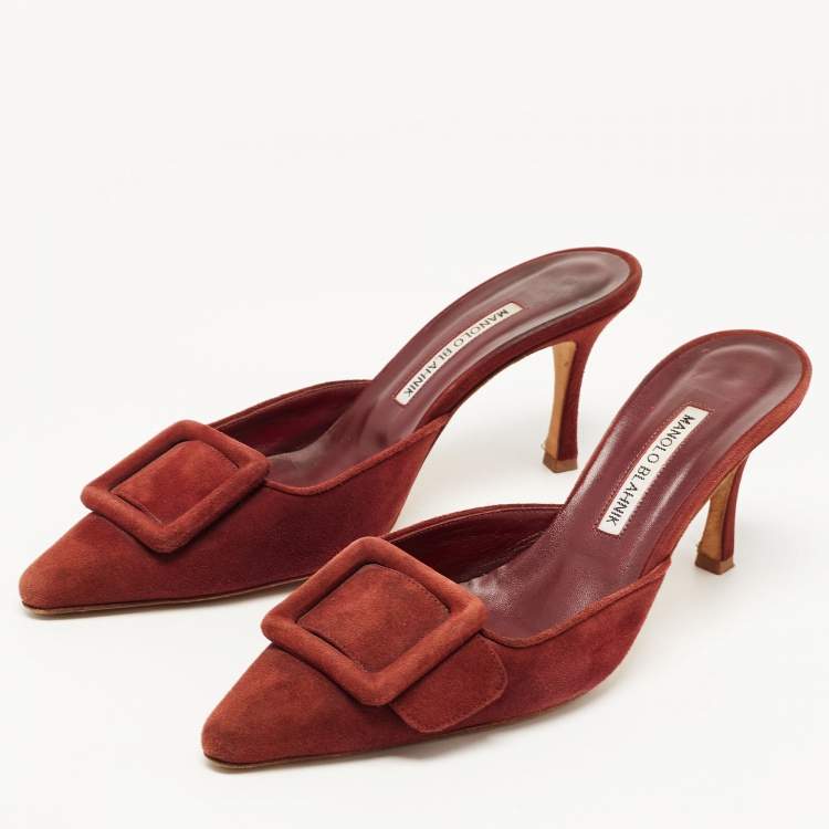 Pre Owned Manolo Blahnik Burgundy Suede Maysale Mules Size 40