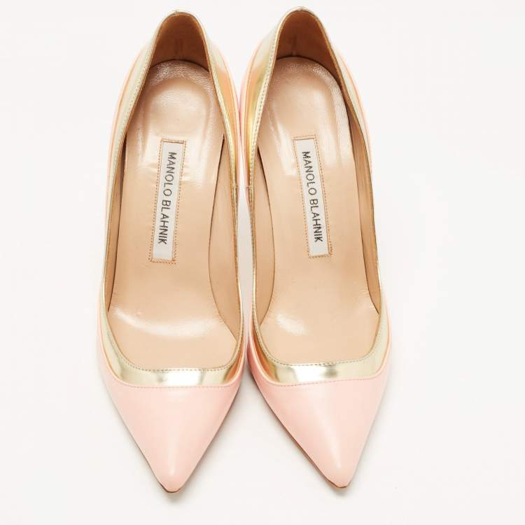 مملوكة مسبقًا Manolo Blahnik Pink/Gold Patent and Leather BB Pumps Size 36