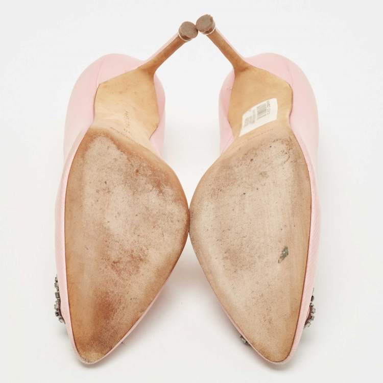 Pre Owned Manolo Blahnik Pink Satin Hangisi Pumps Size 38
