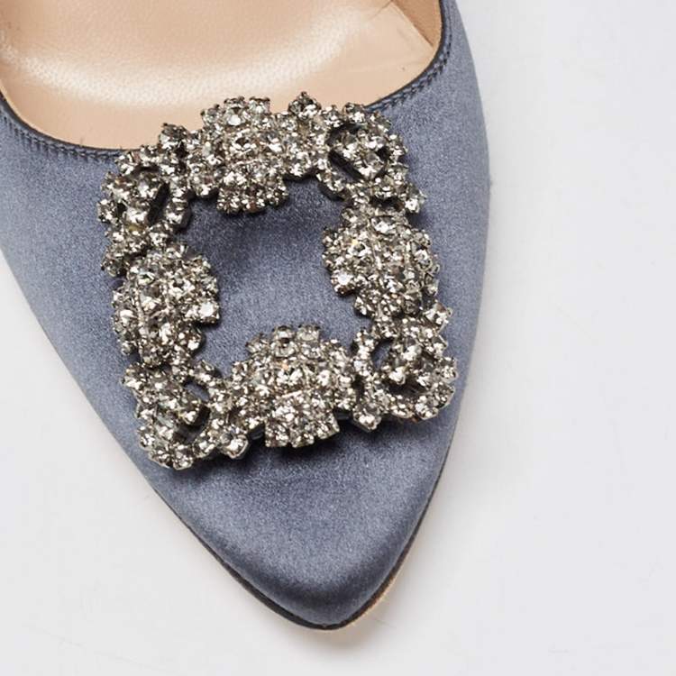 مملوكة مسبقًا Manolo Blahnik Dark Grey Satin Hangisi Pumps Size 38.5