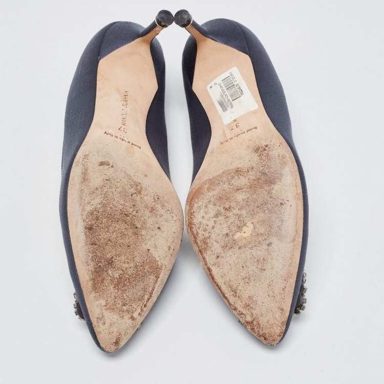 Pre Owned Manolo Blahnik Navy Blue Satin Hangisi  Pumps Size 37