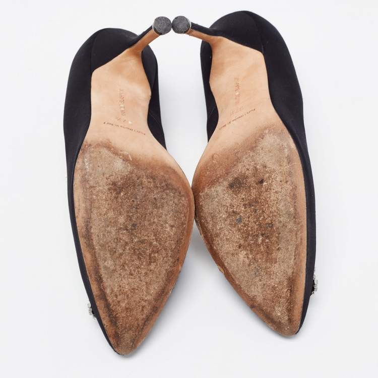 Pre Owned Manolo Blahnik Black Satin Hangisi Pumps Size 37.5