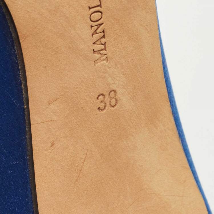 مملوكة مسبقًا Manolo Blahnik Blue Satin Embellished Swan Pumps Size 38