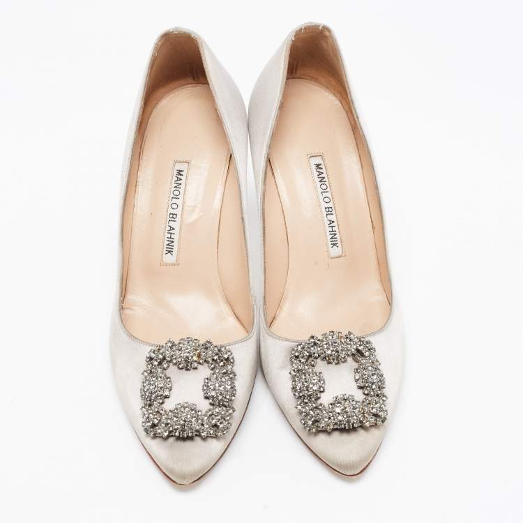 Pre Owned Manolo Blahnik Grey Satin Hangisi Pumps Size 38