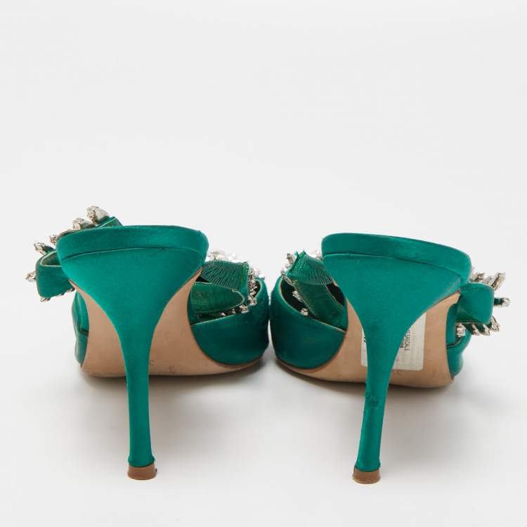 Pre Owned Manolo Blahnik Green Satin Crystal Embellished Lurum Mules Size 37.5