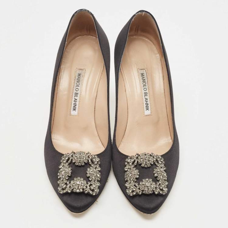 Pre Owned Manolo Blahnik Black Satin Hangisi Pumps Size 39