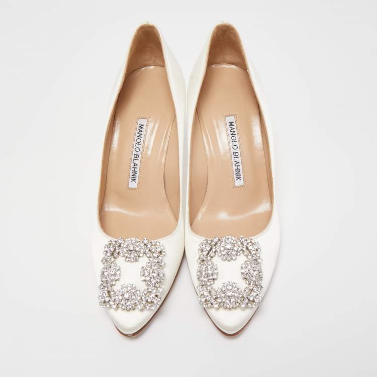 Pre Owned Manolo Blahnik White Satin Hangisi  Pumps Size 36.5