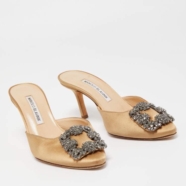 Pre Owned Manolo Blahnik Beige Satin Hangisi Sandals Size 36.5
