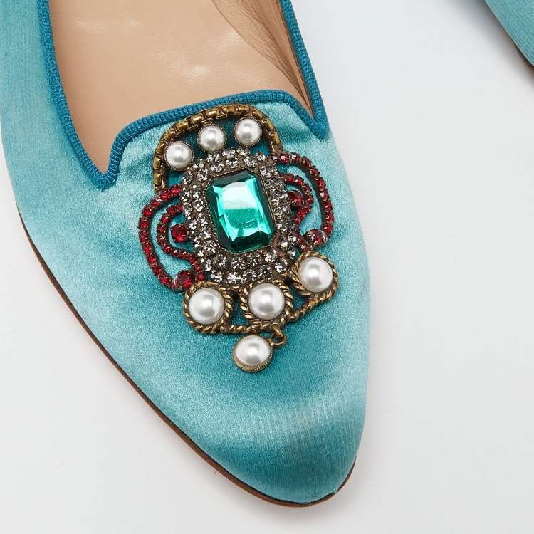 مملوكة مسبقًا Manolo Blahnik Turquoise Satin Embellished Ballet Flats Size 38