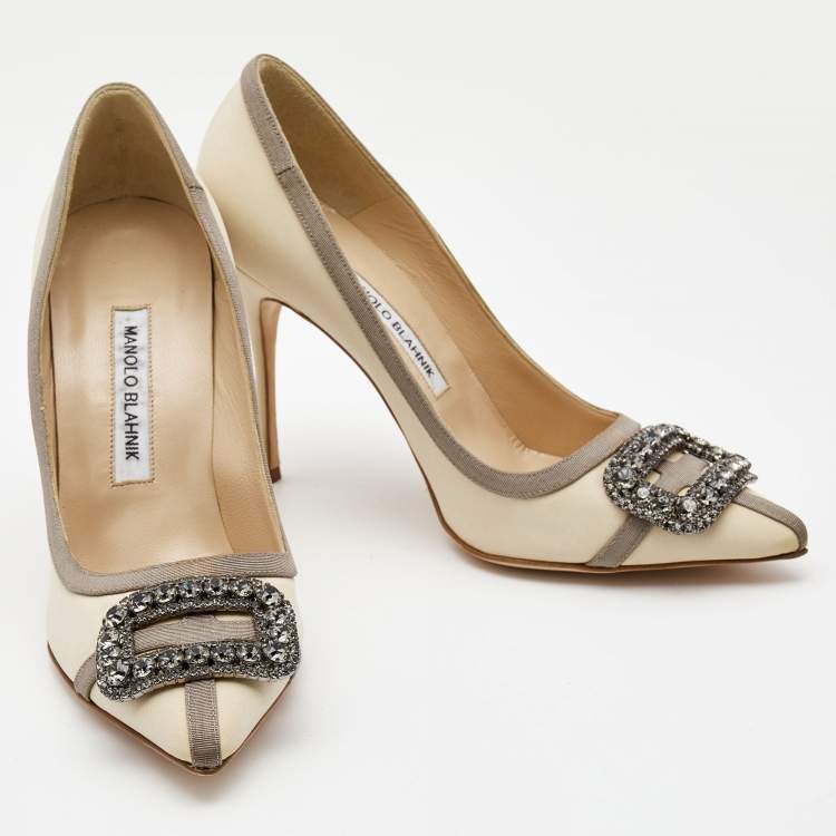 Pre Owned Manolo Blahnik Creme Fabric Gotrian Crystals Embellished Pumps Size 38