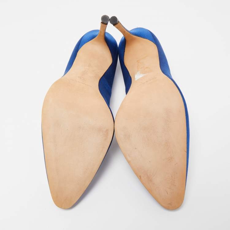 Pre Owned Manolo Blahnik Blue Satin Okkato Pumps Size 39.5