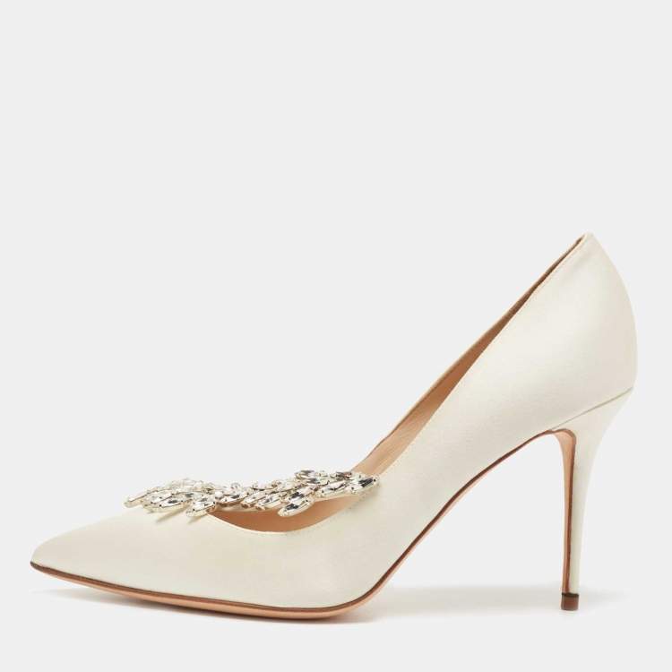 Pre Owned Manolo Blahnik White Satin Nadira Pumps Size 38