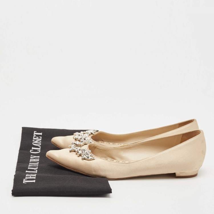 Pre Owned Manolo Blahnik Beige Satin Lurum Ballet Flats Size 37
