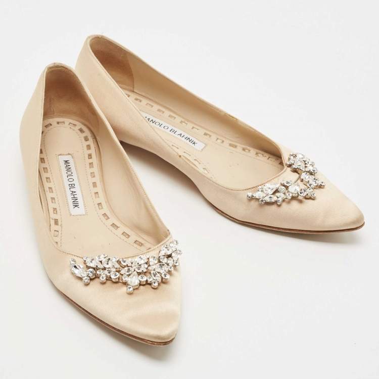 Pre Owned Manolo Blahnik Beige Satin Lurum Ballet Flats Size 37