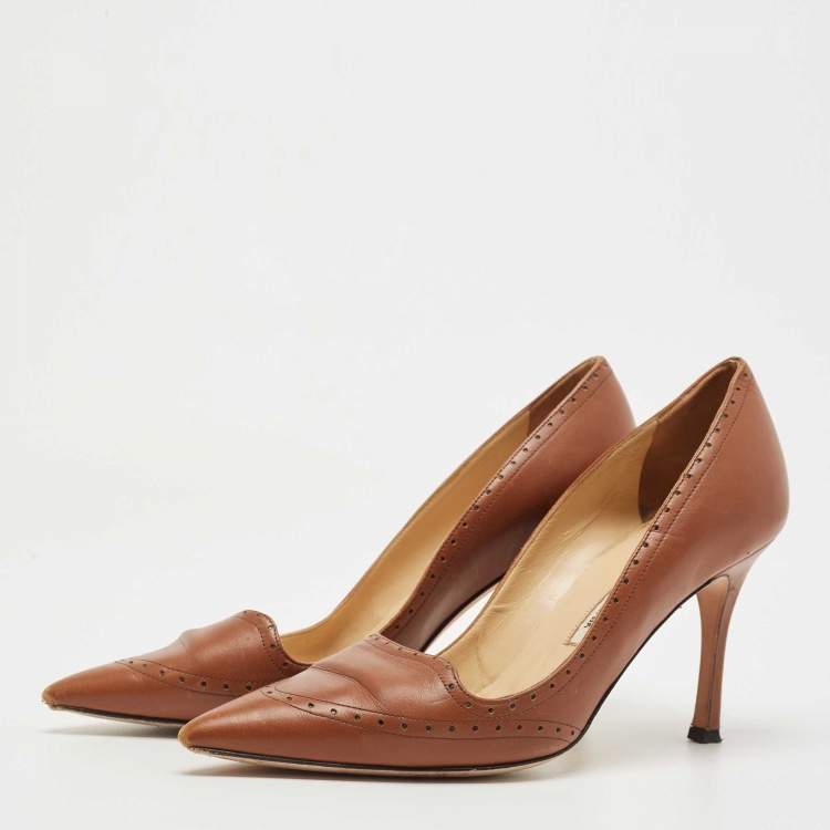 Pre Owned Manolo Blahnik Brown Leather Perforated Pumps Size 39