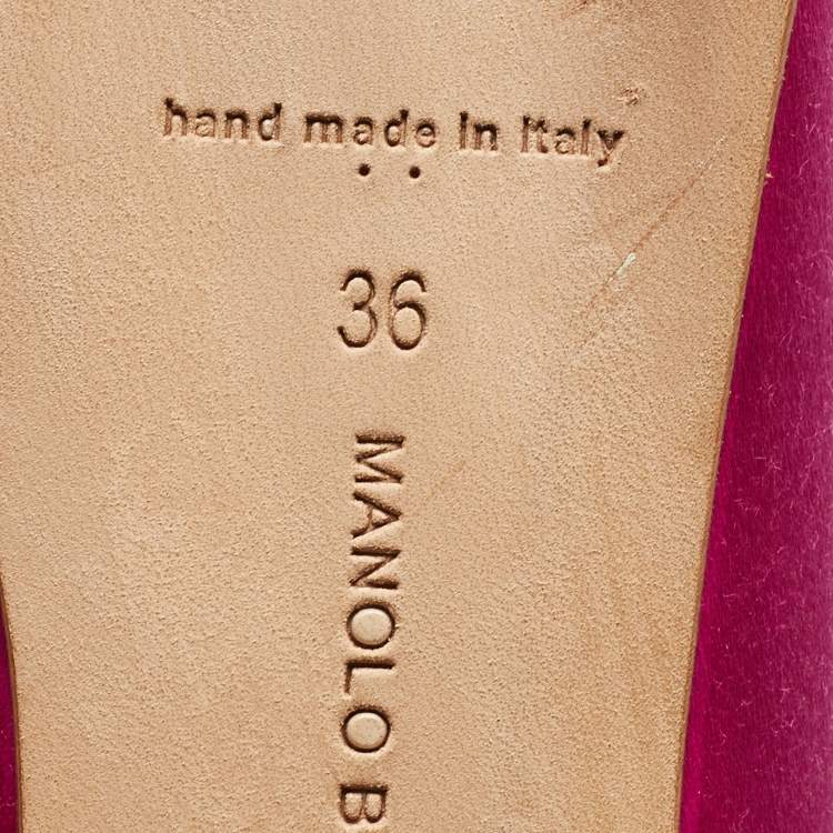 مملوكة مسبقًا Manolo Blahnik Fuchsia Satin Crystal Embellished Ballet Flats Size 36