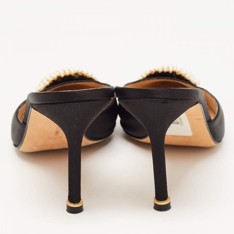 Pre Owned Manolo Blahnik Black Satin Hangisi Mules Size 37.5