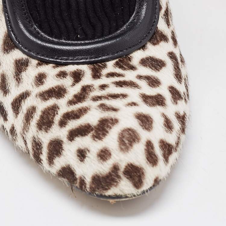 Pre Owned Manolo Blahnik Tricolor Animal Print Calf Hair and Leather Ankle Booties Size 37.5