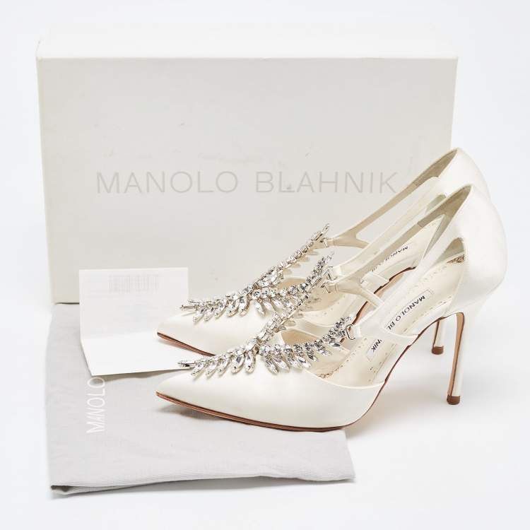 Pre Owned Manolo Blahnik Grey Satin Lala Pumps Size 37