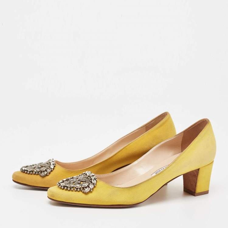 Pre Owned Manolo Blahnik Yellow Fabric Okkato Pumps Size 36.5
