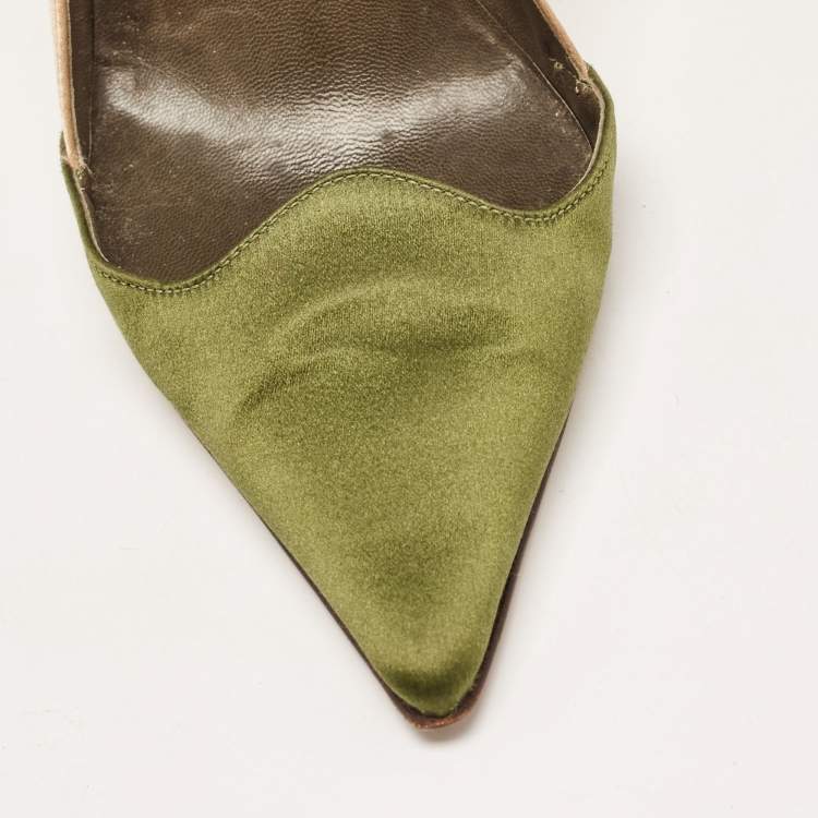 Pre Owned Manolo Blahnik Green/Beige Satin Scallop Pumps Size 38