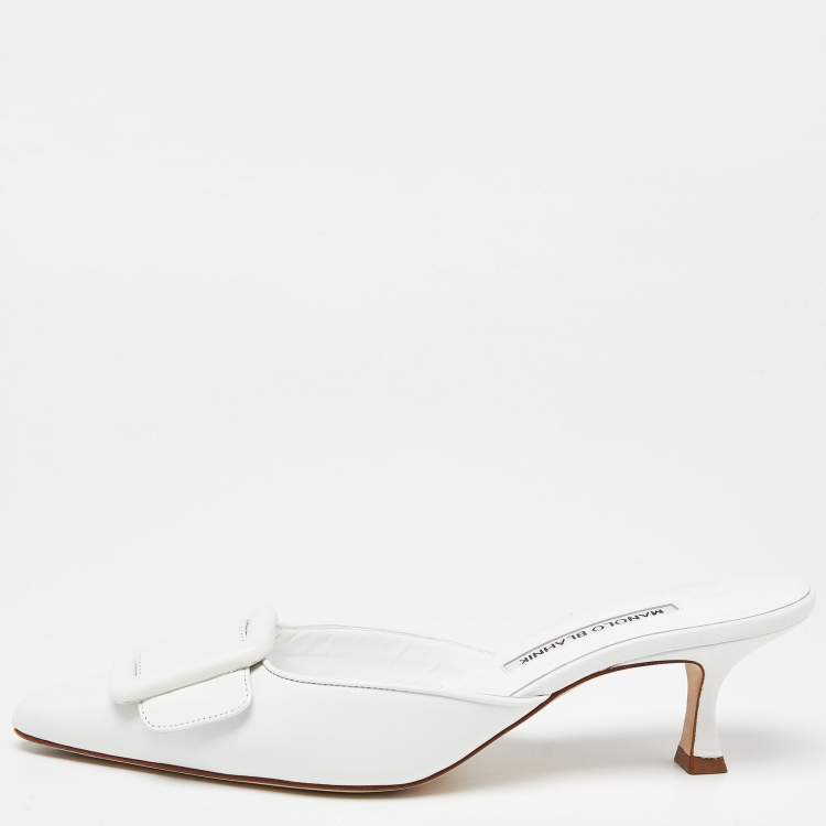 Pre Owned Manolo Blahnik White Leather Maysale Mules Size 38