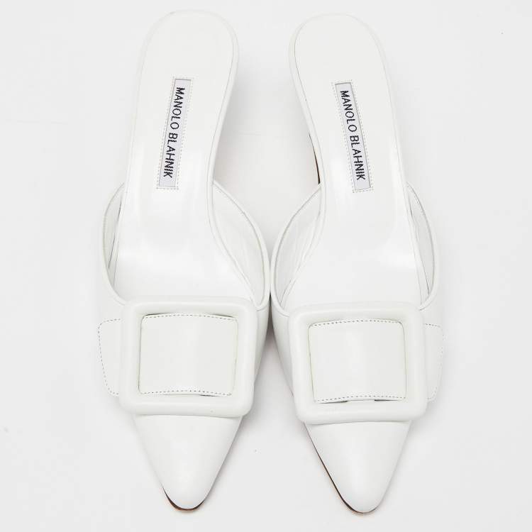 Pre Owned Manolo Blahnik White Leather Maysale Mules Size 38
