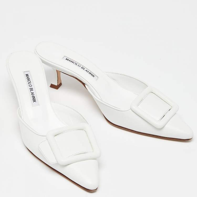 Pre Owned Manolo Blahnik White Leather Maysale Mules Size 38