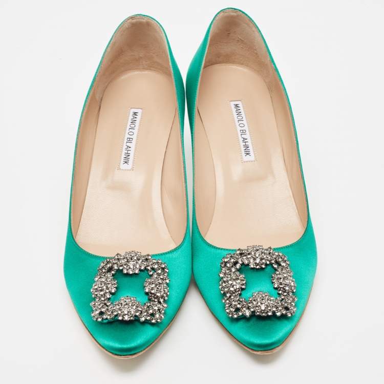 Pre Owned Manolo Blahnik Green Satin Hangisi Pumps Size 41.5