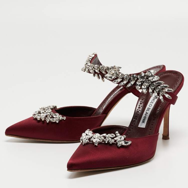 Pre Owned Manolo Blahnik Burgundy Satin Crystal Embellished Lurum Mules Size 38
