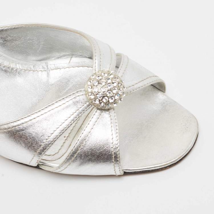 Pre Owned Manolo Blahnik Metallic Silver Leather Crystal Embellished Slide Sandals Size 42