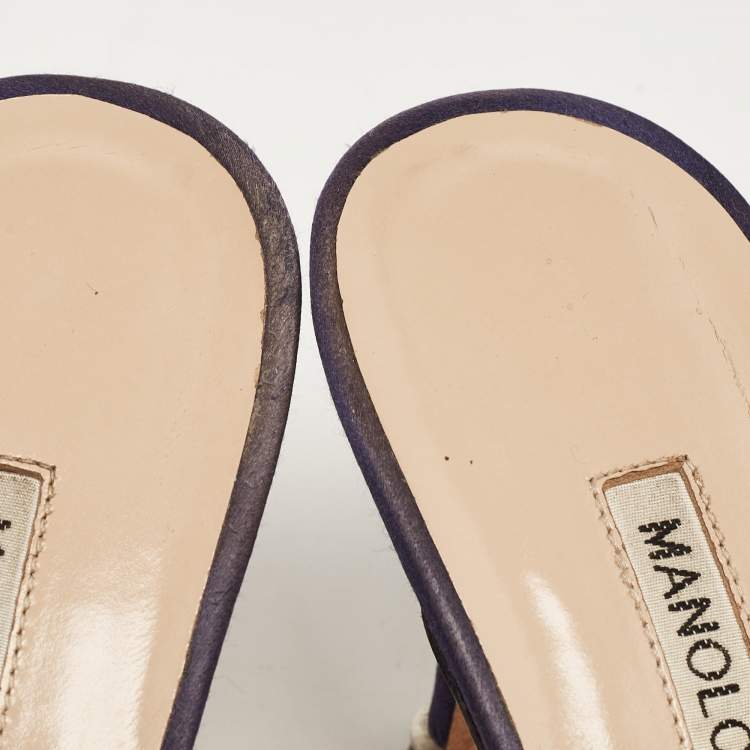 Pre Owned Manolo Blahnik Navy Blue Satin Hangisimu Mules Size 36.5