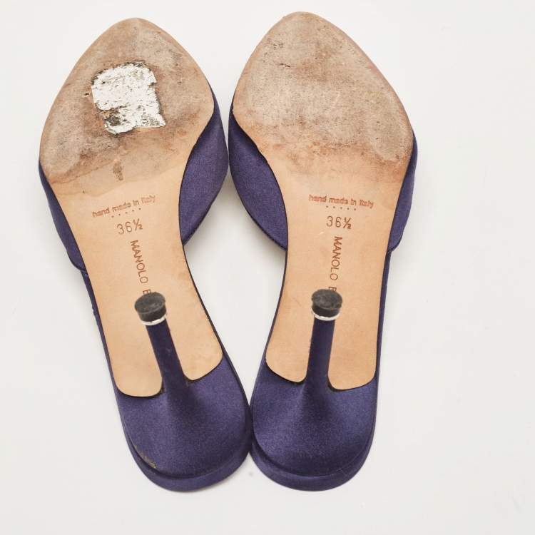 Pre Owned Manolo Blahnik Navy Blue Satin Hangisimu Mules Size 36.5