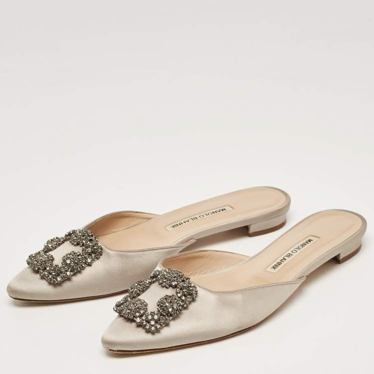 Pre Owned Manolo Blahnik Grey Satin Hangisi Flat Mules Size 37.5