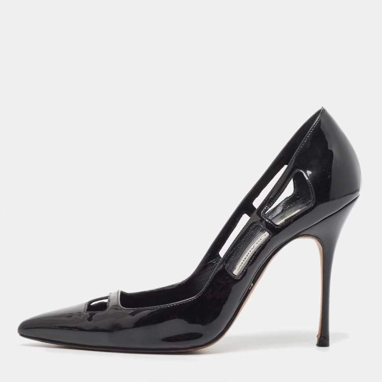Pre Owned Manolo Blahnik Black Patent Leather Cut Out Pumps Size 36.5 