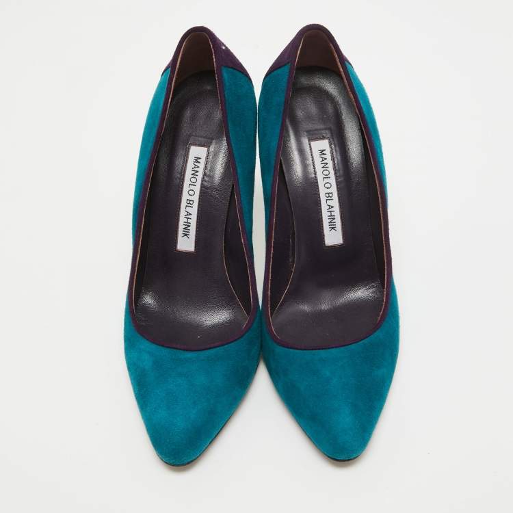 Pre Owned Manolo Blahnik Blue/Purple Suede Pointed Toe Pumps Size 37