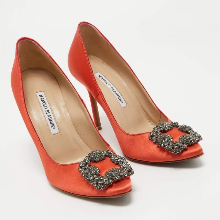 Pre Owned Manolo Blahnik Orange Satin Hangisi Pumps Size 37