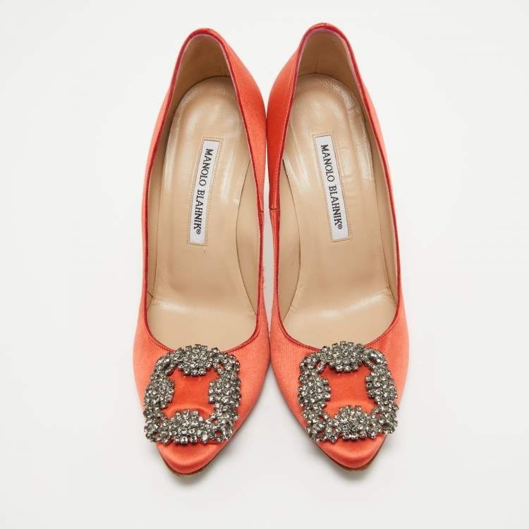 Pre Owned Manolo Blahnik Orange Satin Hangisi Pumps Size 37