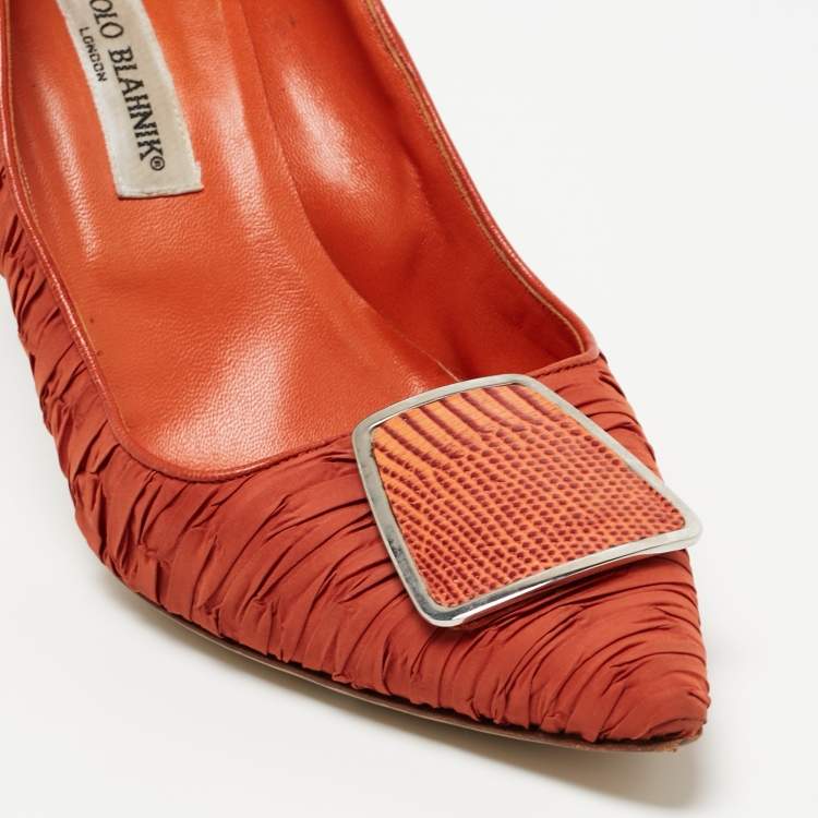 Pre Owned Manolo Blahnik Orange Pleated Satin Pointed Toe Pumps Size 40.5