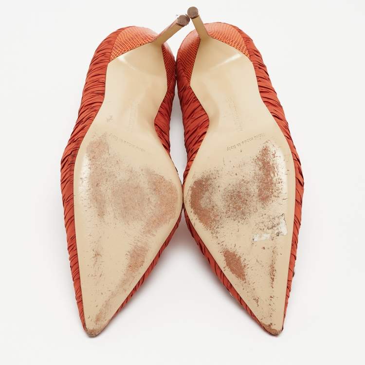 Pre Owned Manolo Blahnik Orange Pleated Satin Pointed Toe Pumps Size 40.5